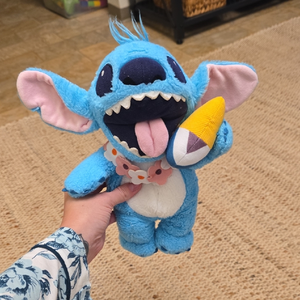 Disney Aulani Hawaii Stitch Snowcone Exclusive Plush